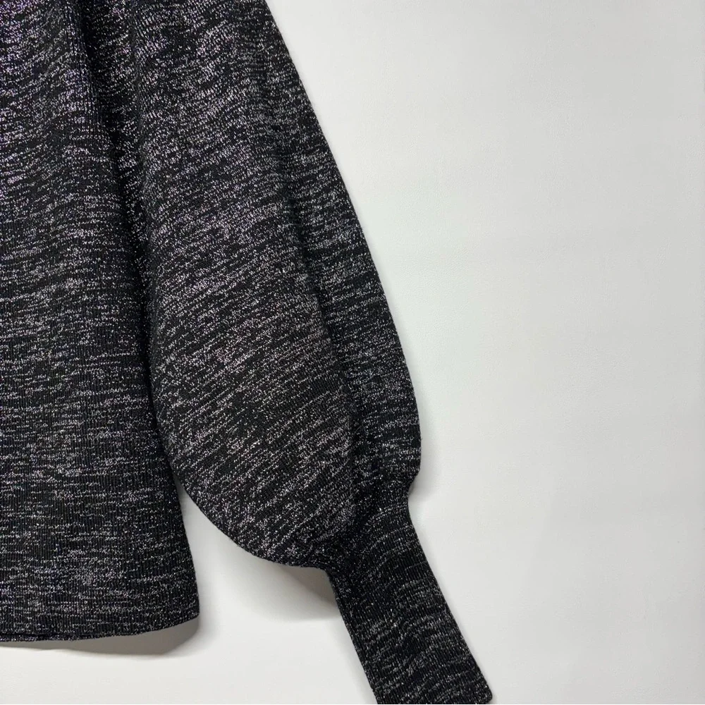 ✨7 For All Mankind One-Shoulder Sweater Size XS